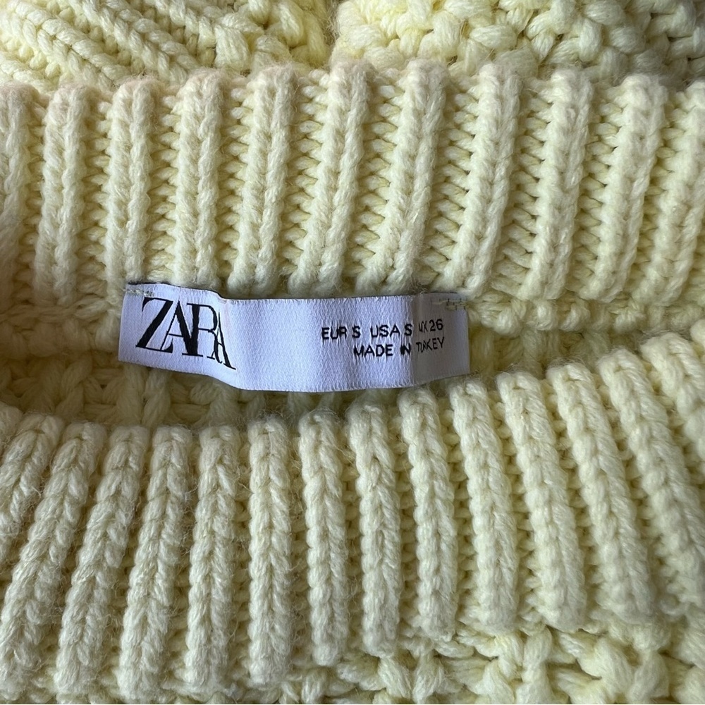 Zara Sweater Women's Pale Yellow Chunky - Picture 4 of 9